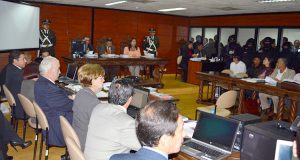 Galo Lara debera comparecer a juicio con la fuerza publica