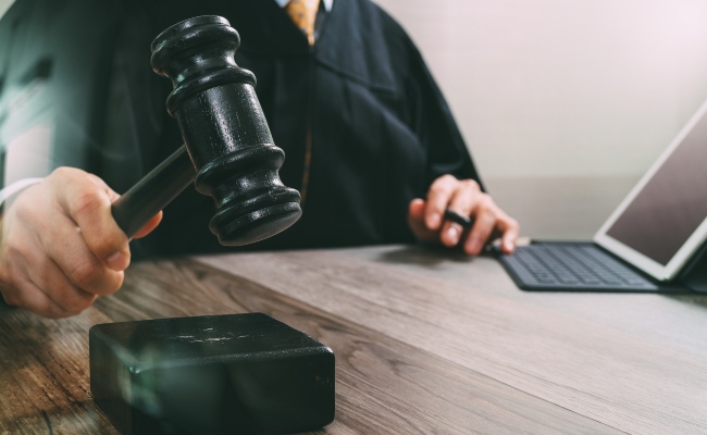 Imagen de boletín: Presunto autor de asesinato en Cuenca es llamado a juicio