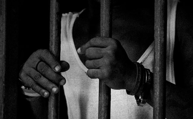 Imagen de boletín: 29 años de prisión por la violación a sus dos hijastras