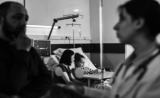 Imagen de boletín: Procesada por agresión física a su hija