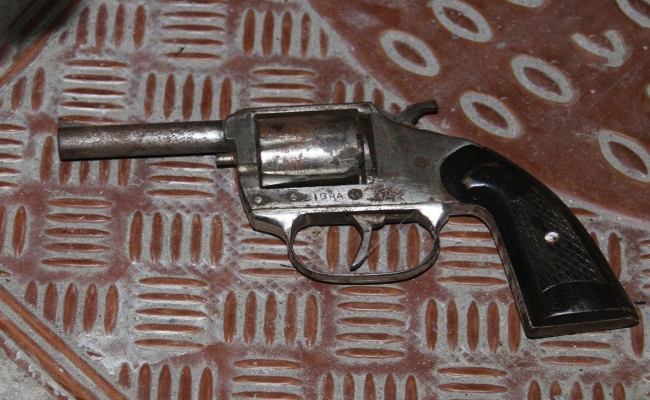 Imagen de boletín: Sentenciado a 3 años de cárcel por tenencia y porte no autorizado de armas