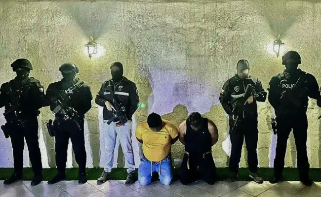 Imagen de boletín: 2 procesados por presunto tráfico de drogas