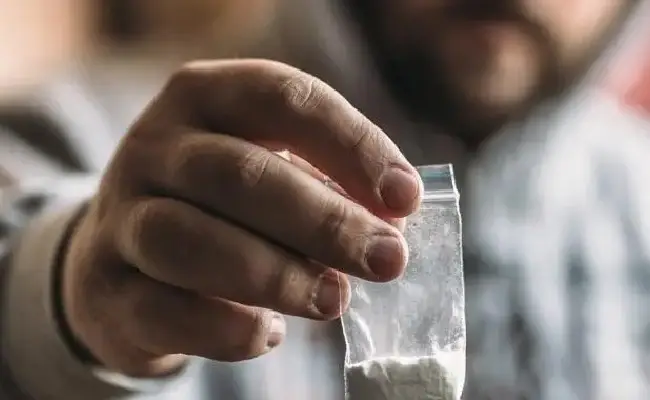 Imagen del boletín: 2 procesados por presunto tráfico de marihuana y cocaína en Cuenca
