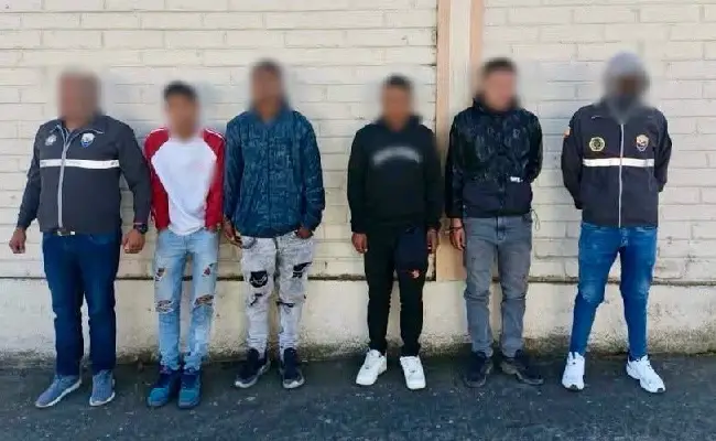 Imagen del boletín: 4 personas quedan en prisión preventiva por presunto robo armado